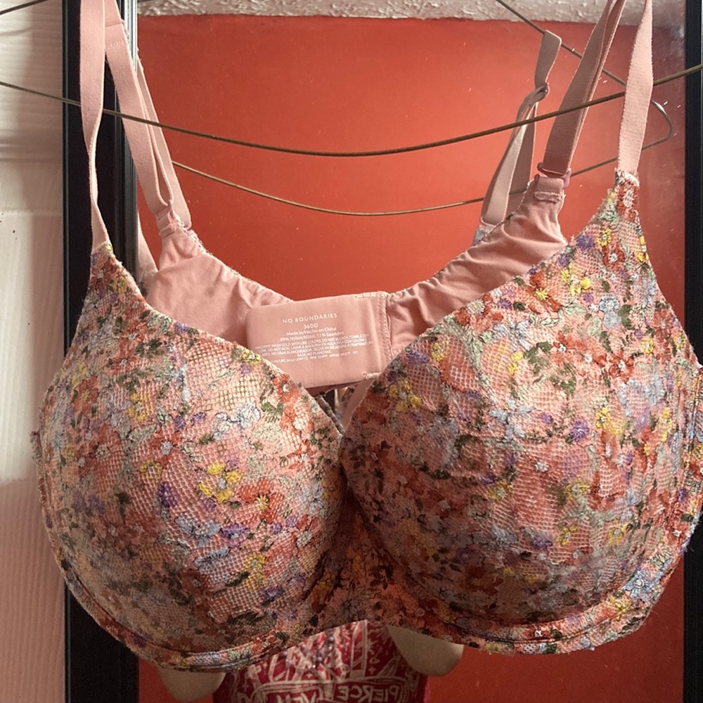 No boundaries bra